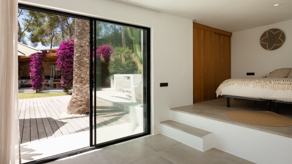Stunning Ibiza villa with spectaculair sea views in prime location Es Cubells -Price reduced!